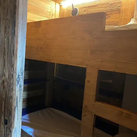 Apartment T2 Avec Acces Piste, Parking Et Wifi - Fr-1-514-22 Courchevel
