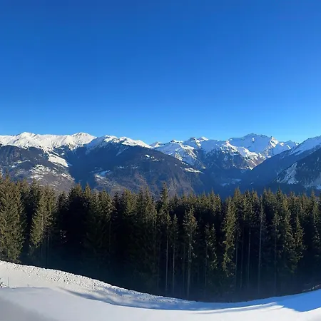 Apartment T2 Avec Acces Piste, Parking Et Wifi - Fr-1-514-22